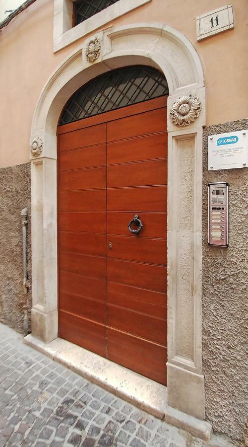 La Finestra Sulmo Appartement Sulmona Buitenkant foto